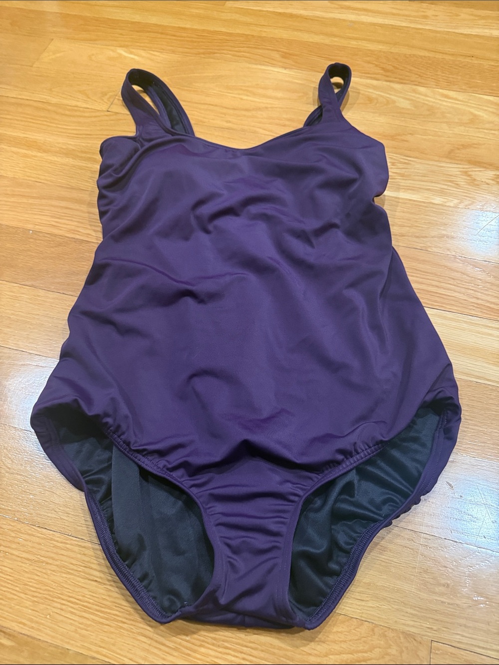 Lands’ End eggplant purple one piece swimsuit size 14 .
